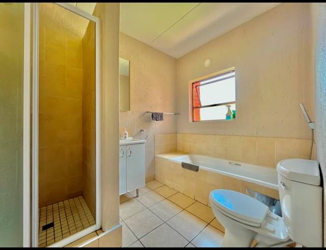 2 BEDROOM PROPERTY TO RENT IN DOUGLASDALE